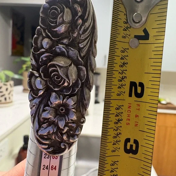 Elegant Sterling Silver Floral Ring - Picture 7 of 7